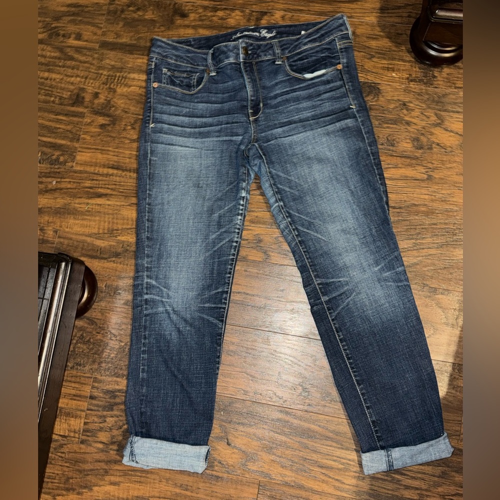 American Eagle Outfitters Dark wash Boyfriend Jeans size 12 short